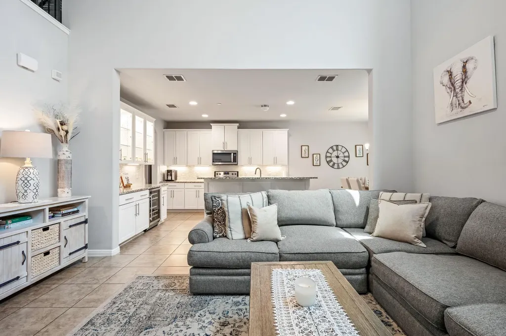 12902 Leatherback Lane Austin TX 78729