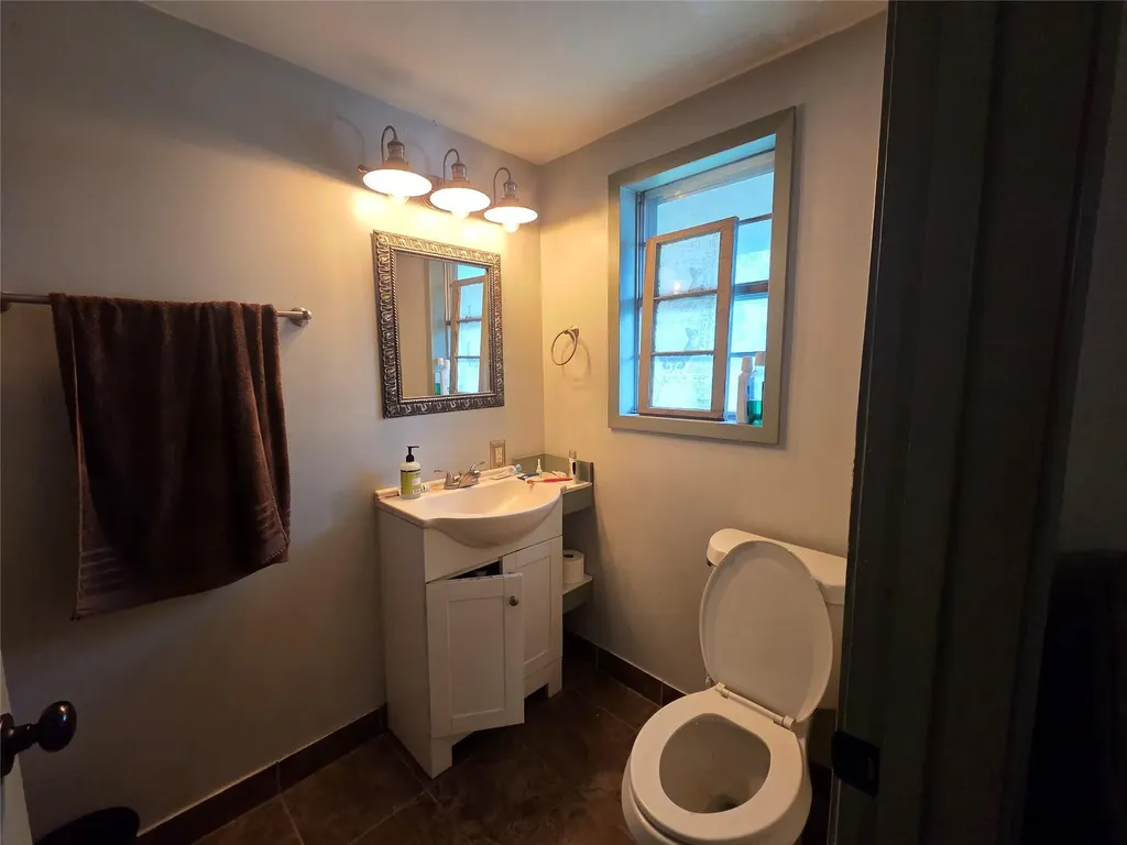 25408 Cove Drive Spicewood TX 78669