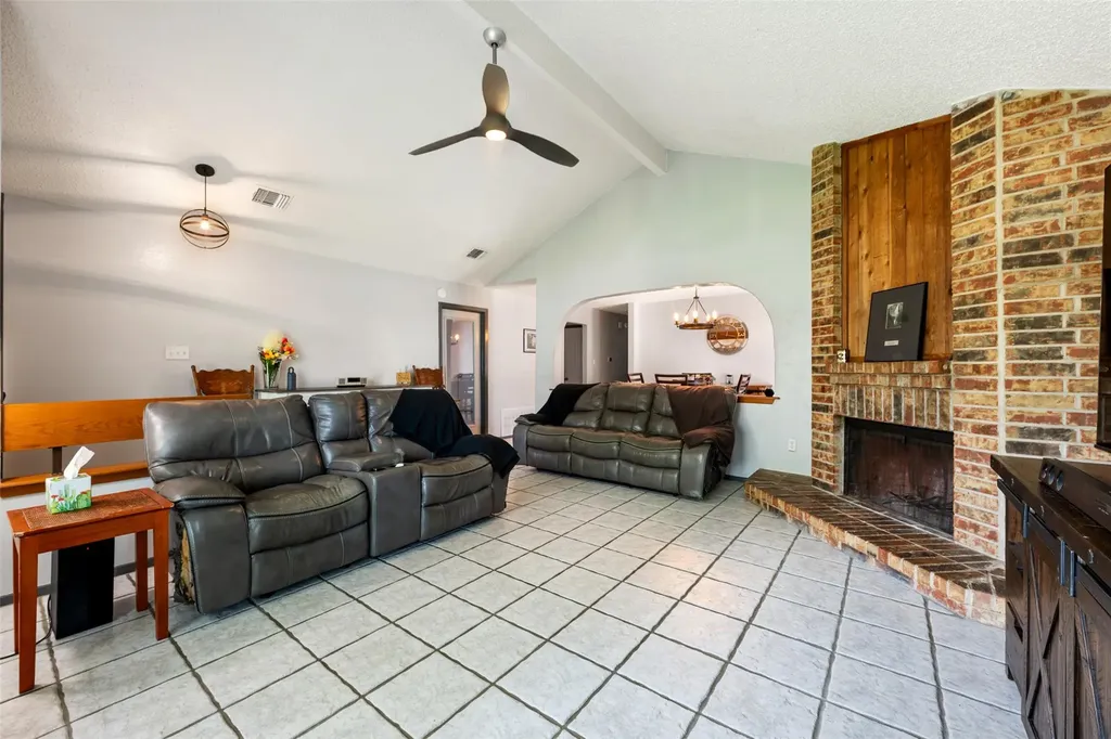 7805 Wakefield Drive Austin TX 78749
