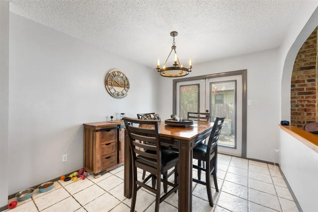 7805 Wakefield Drive Austin TX 78749