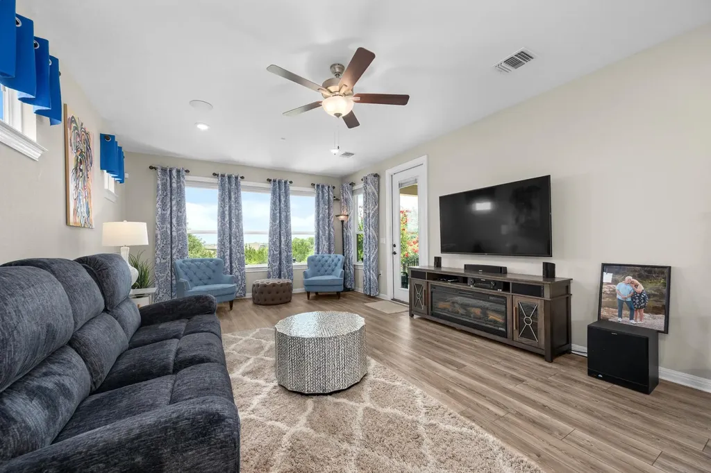 202 Yorktown Street Georgetown TX 78633