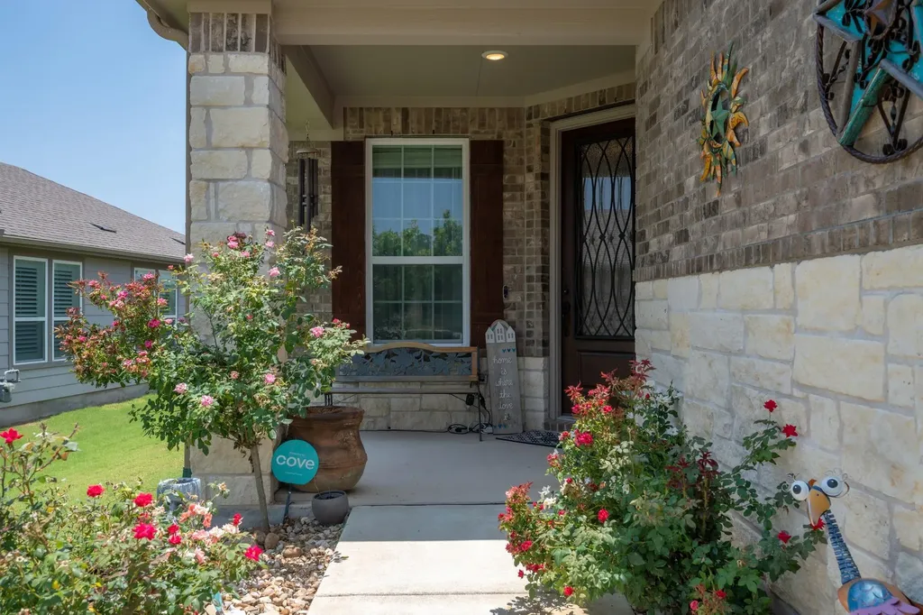 202 Yorktown Street Georgetown TX 78633