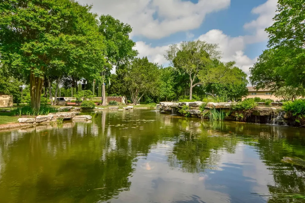 202 Yorktown Street Georgetown TX 78633