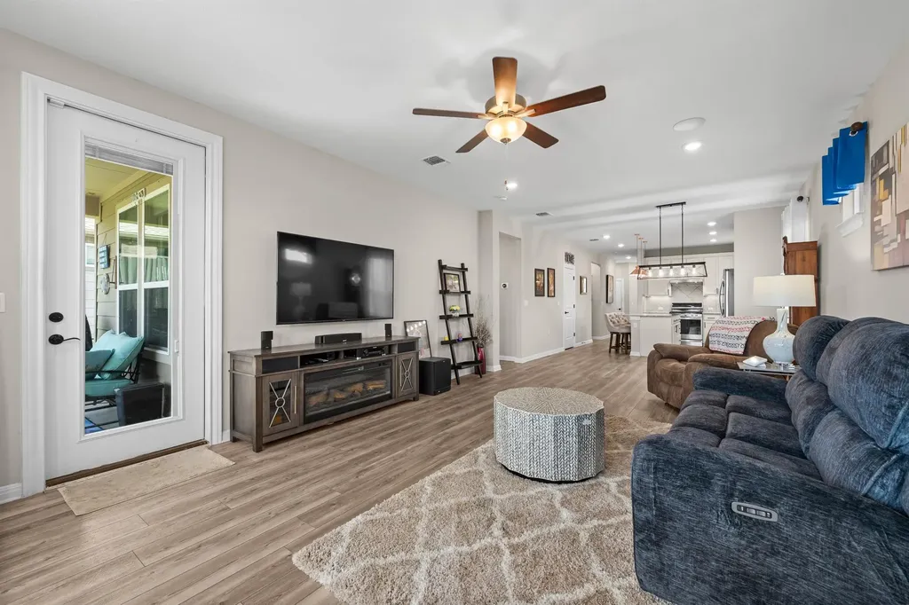 202 Yorktown Street Georgetown TX 78633