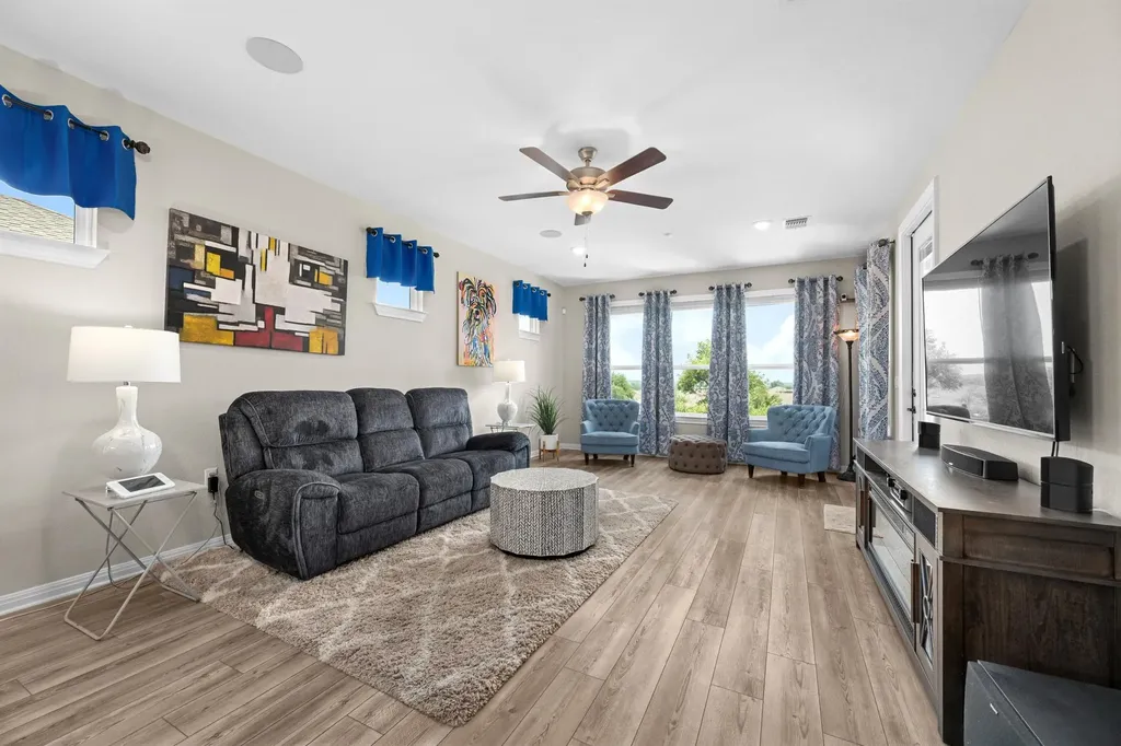 202 Yorktown Street Georgetown TX 78633