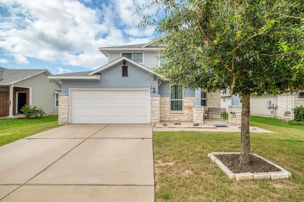 109 Saranac Drive Elgin TX 78621
