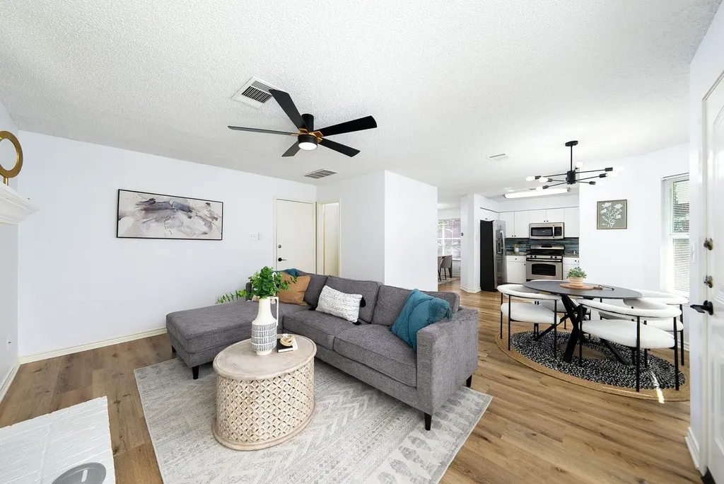 13208 Vendrell Drive Austin TX 78729