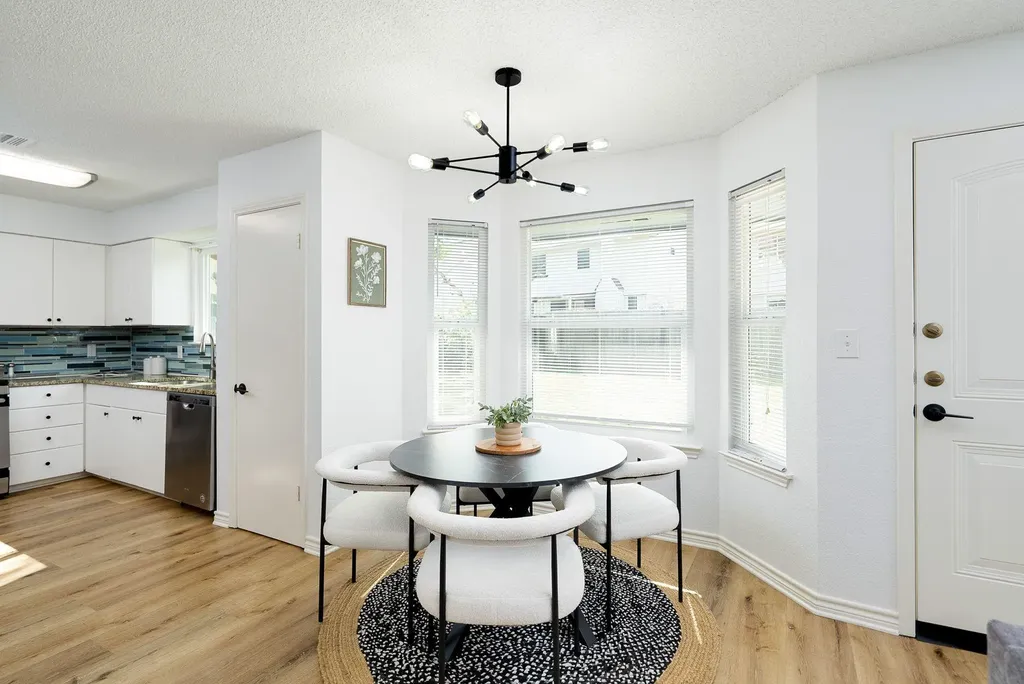 13208 Vendrell Drive Austin TX 78729