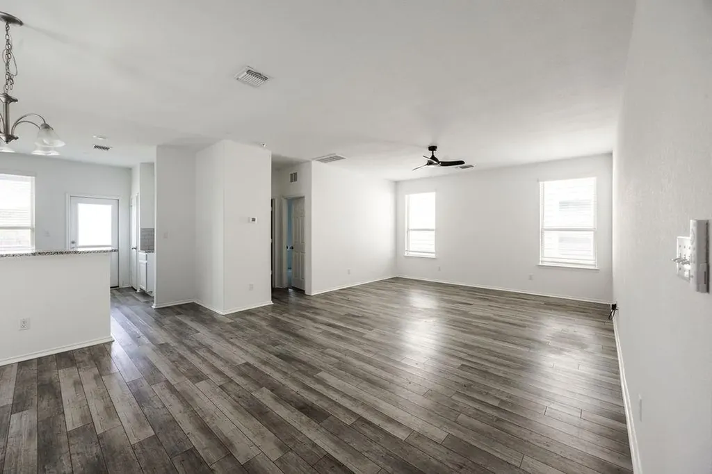 448 English Oak Street Georgetown TX 78626