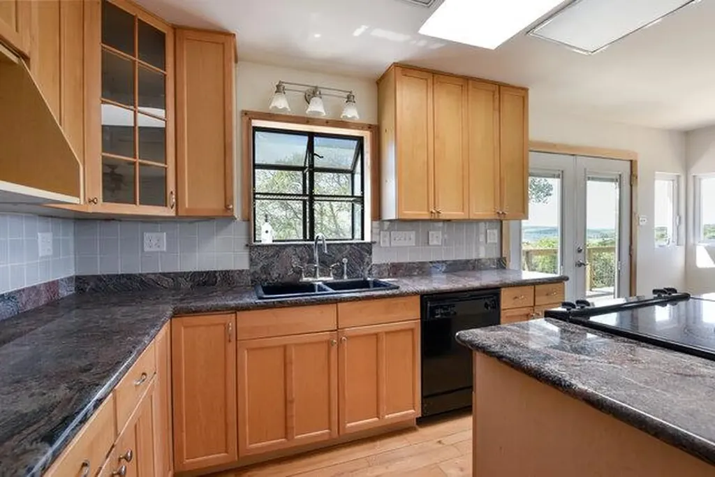 1610 County Road 262 Georgetown TX 78633