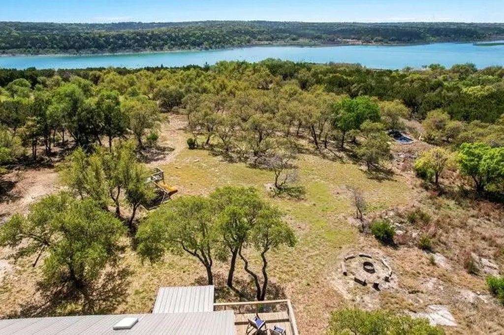 1610 County Road 262 Georgetown TX 78633