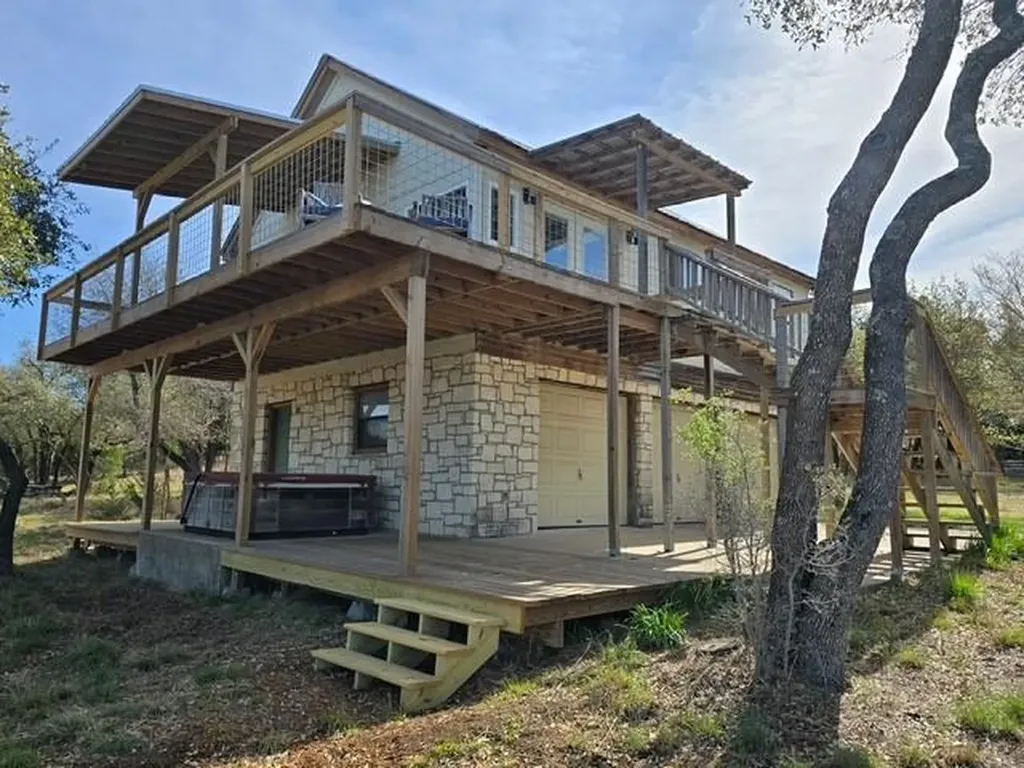 1610 County Road 262 Georgetown TX 78633