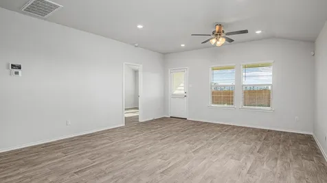 152 Mcnamara Court Jarrell TX 76537