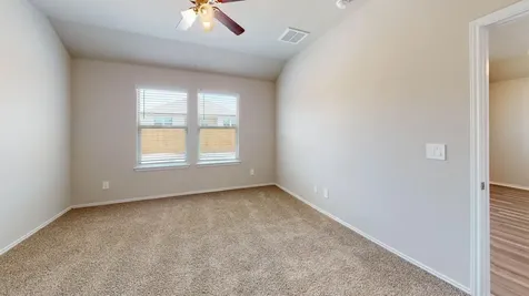 152 Mcnamara Court Jarrell TX 76537