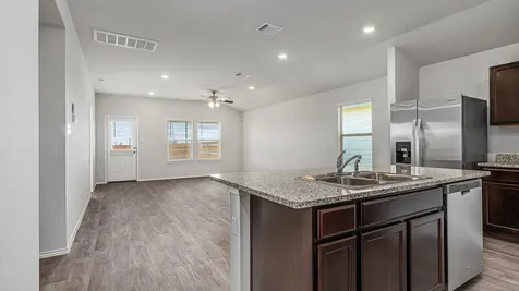 152 Mcnamara Court Jarrell TX 76537