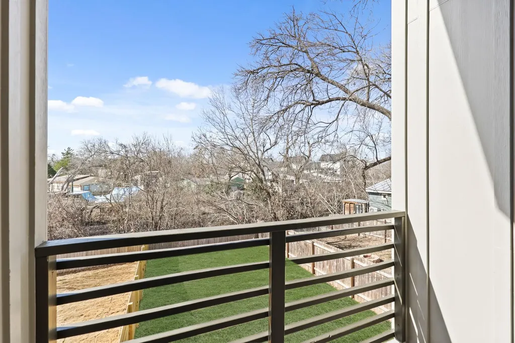 4801 Sara Drive Austin TX 78721