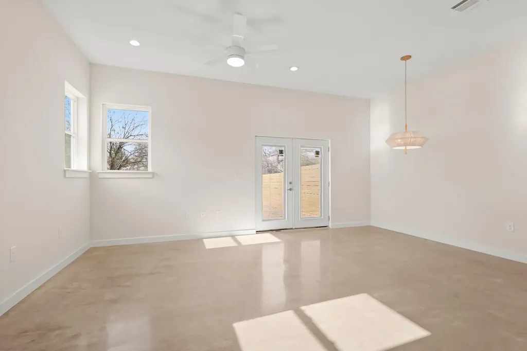 4801 Sara Drive Austin TX 78721