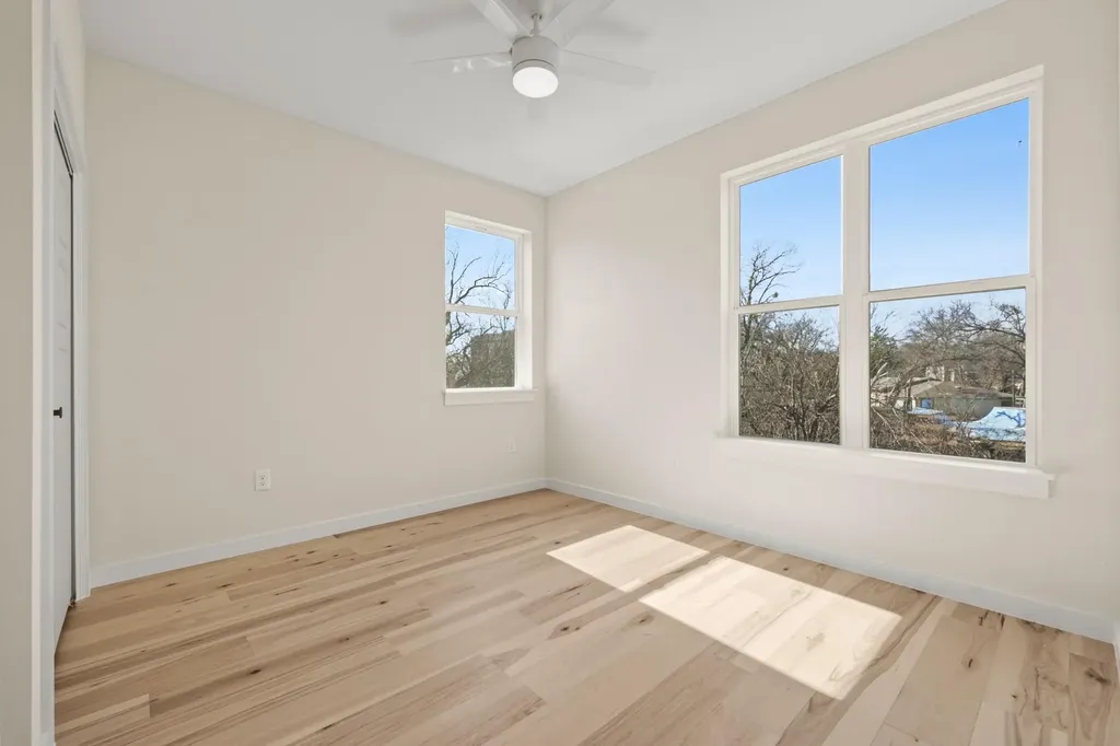 4801 Sara Drive Austin TX 78721