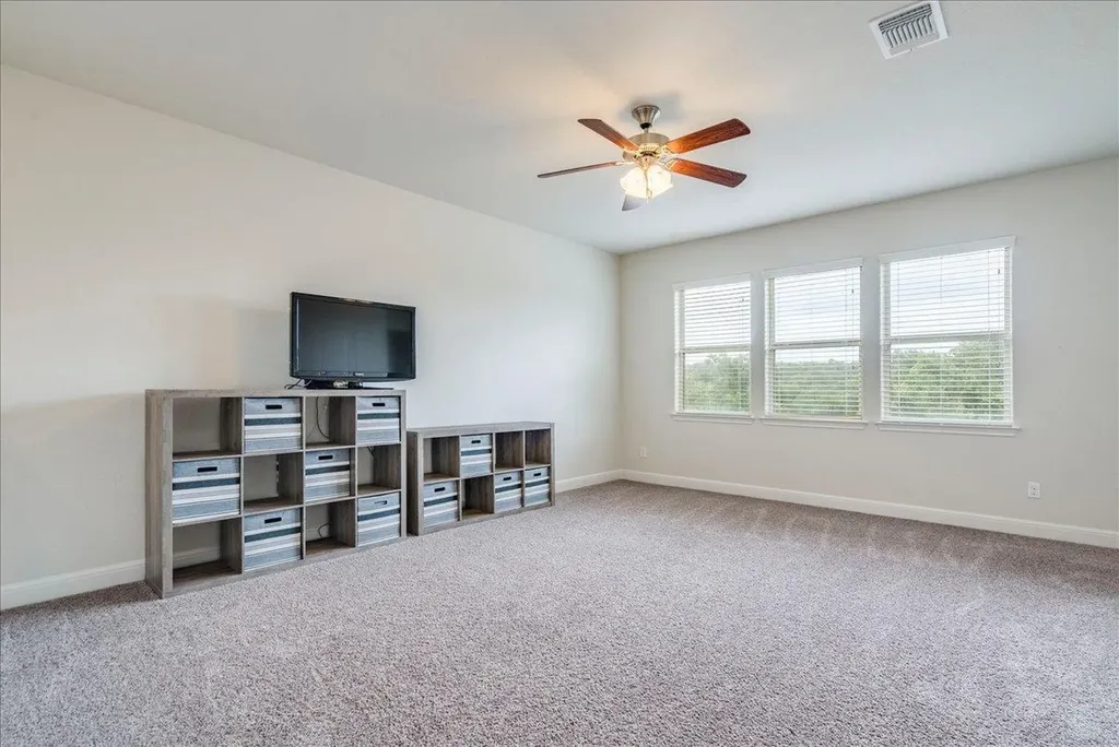 2204 Camino Alemeda Lane Leander TX 78641