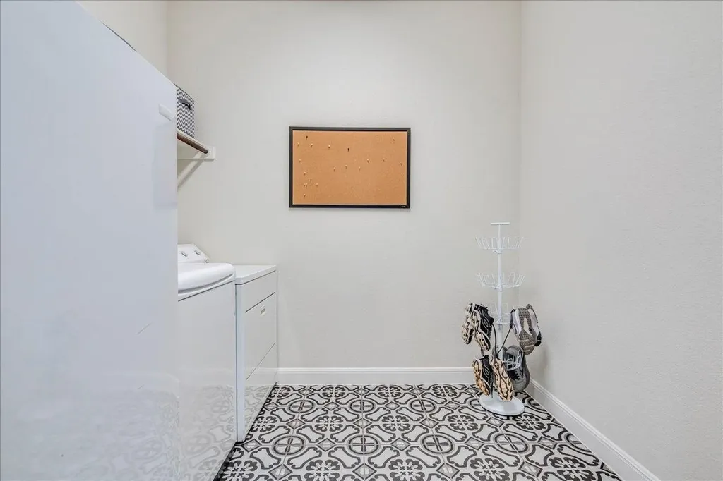 2204 Camino Alemeda Lane Leander TX 78641