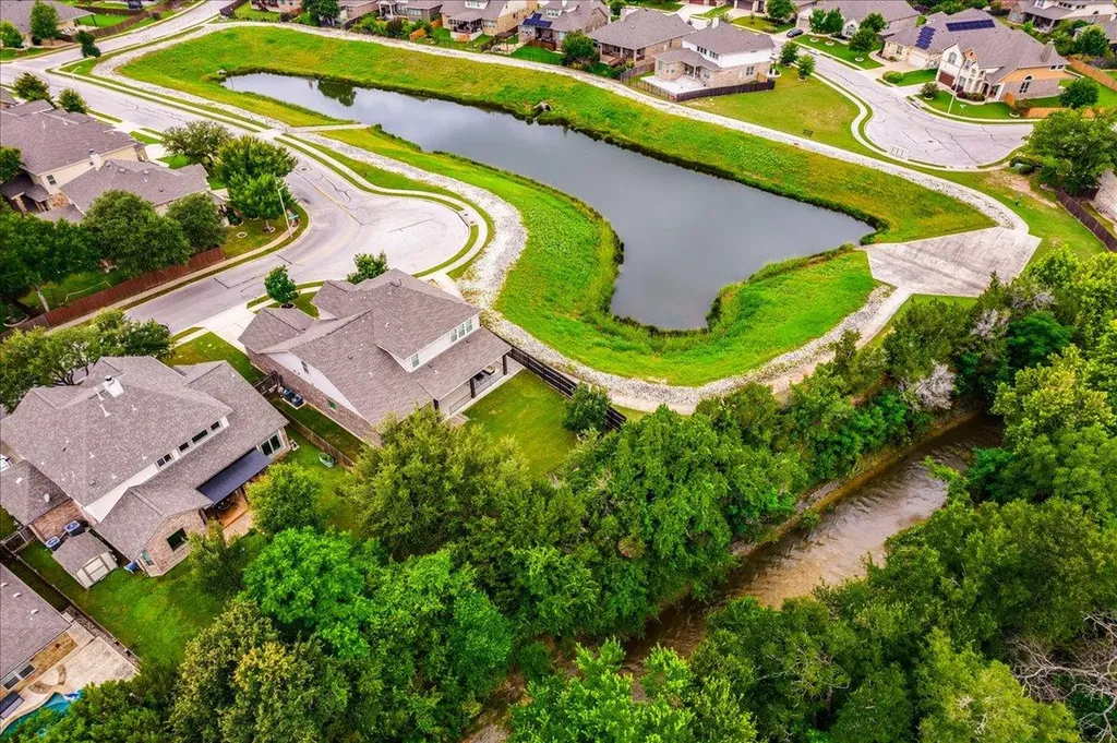 2204 Camino Alemeda Lane Leander TX 78641