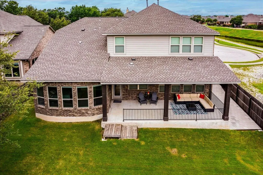 2204 Camino Alemeda Lane Leander TX 78641