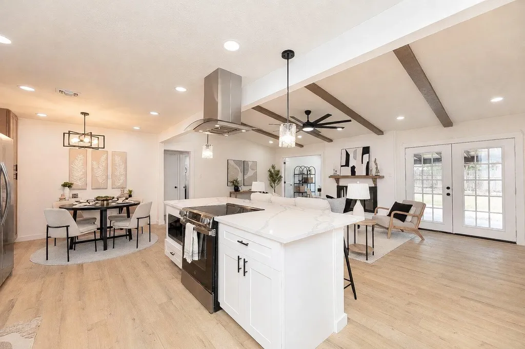 9843 Childress Drive Austin TX 78753