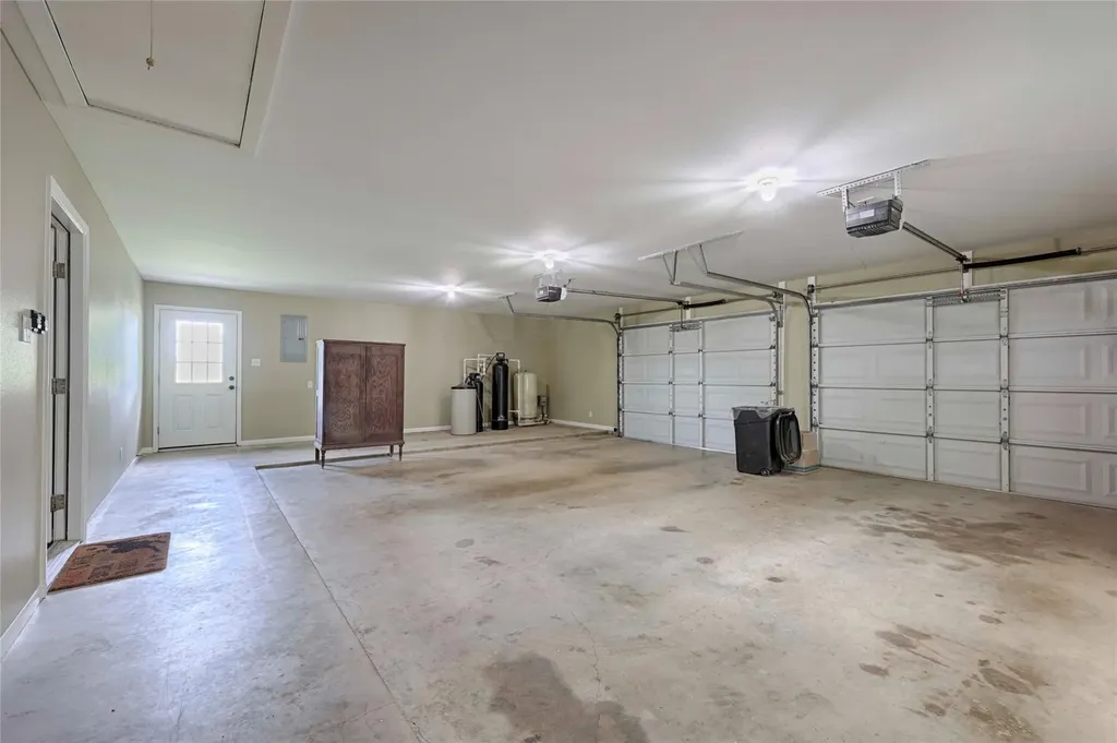 3545 E I 10 Frontage Road Schulenburg TX 78956