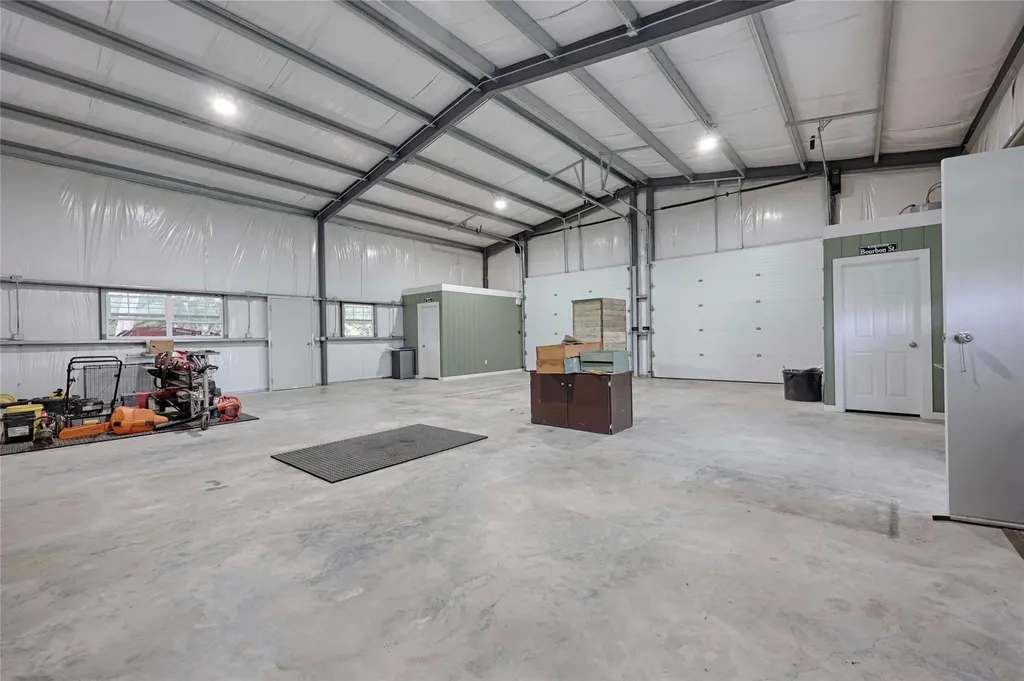 3545 E I 10 Frontage Road Schulenburg TX 78956