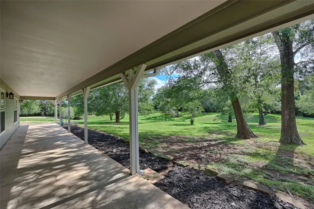 3545 E I 10 Frontage Road Schulenburg TX 78956