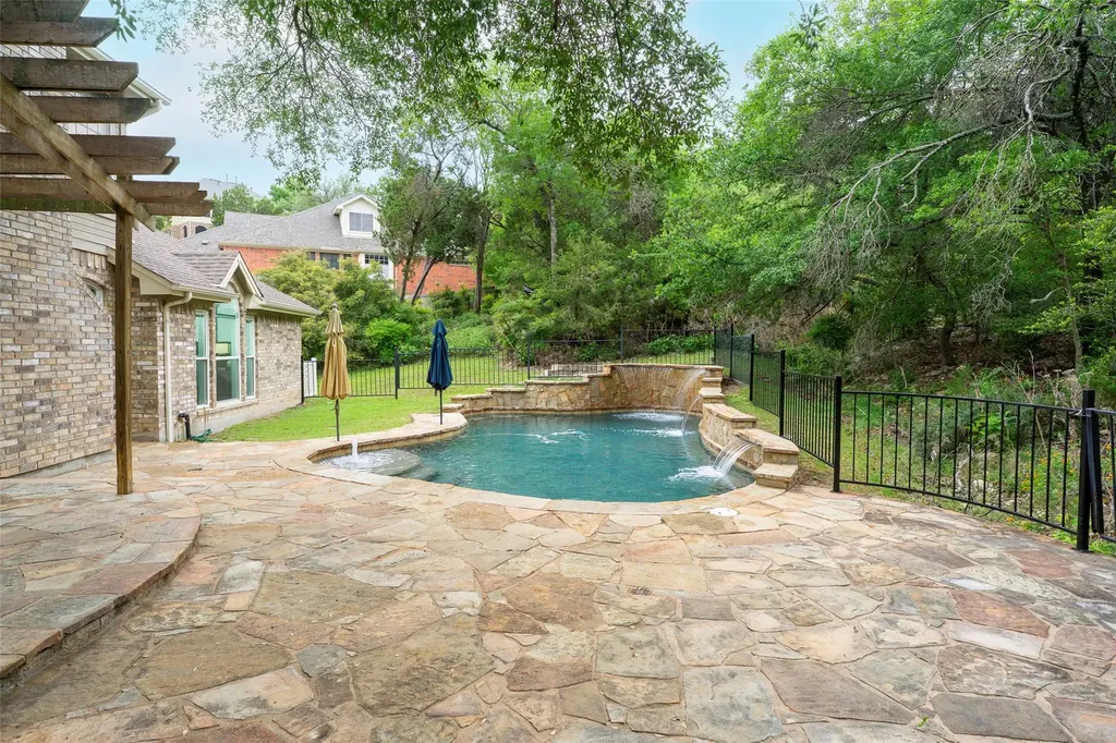 10619 Skyflower Drive Austin TX 78759