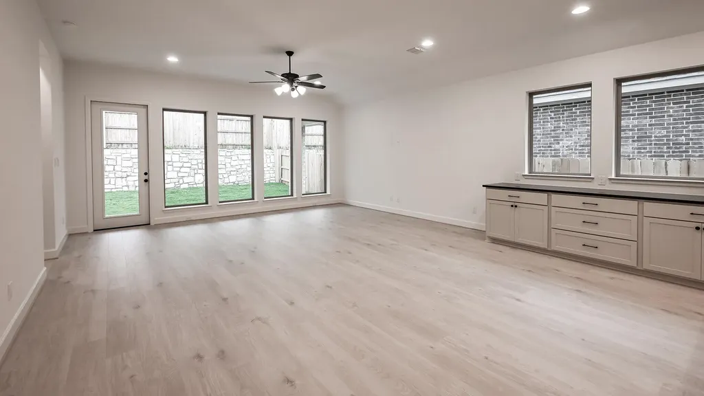 601 Bay Breeze Drive Kyle TX 78640