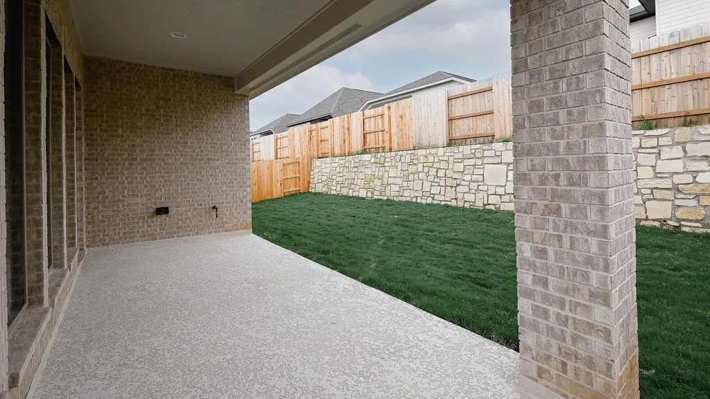 601 Bay Breeze Drive Kyle TX 78640