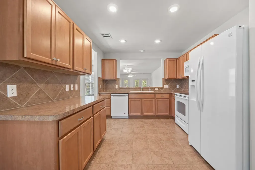 522 Salt Creek Lane Georgetown TX 78633
