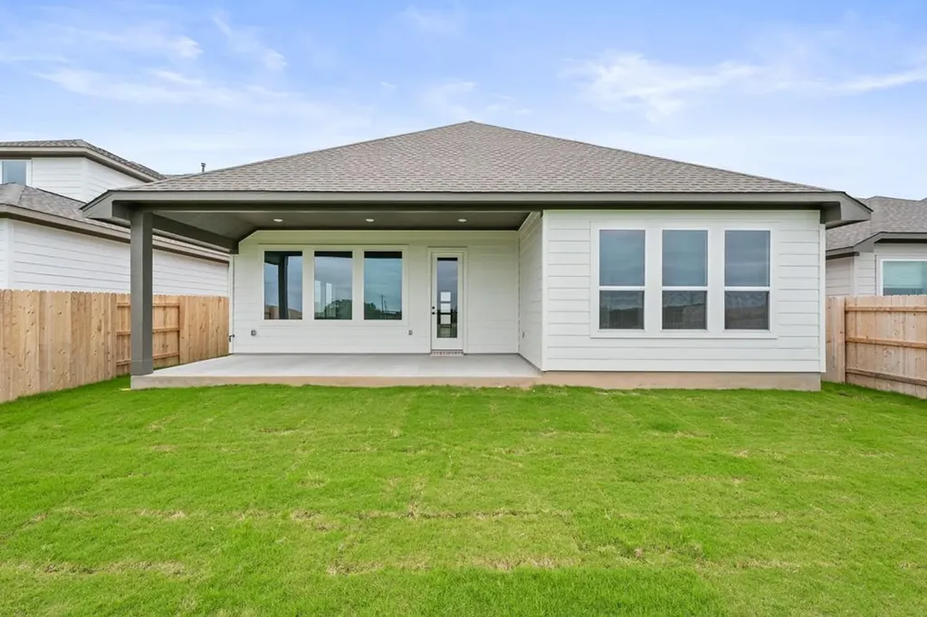 16201 Smithers Road Manor TX 78653