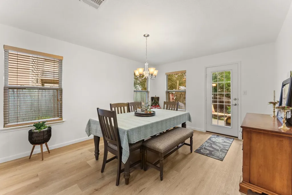 11405 Barns Trail Austin TX 78754