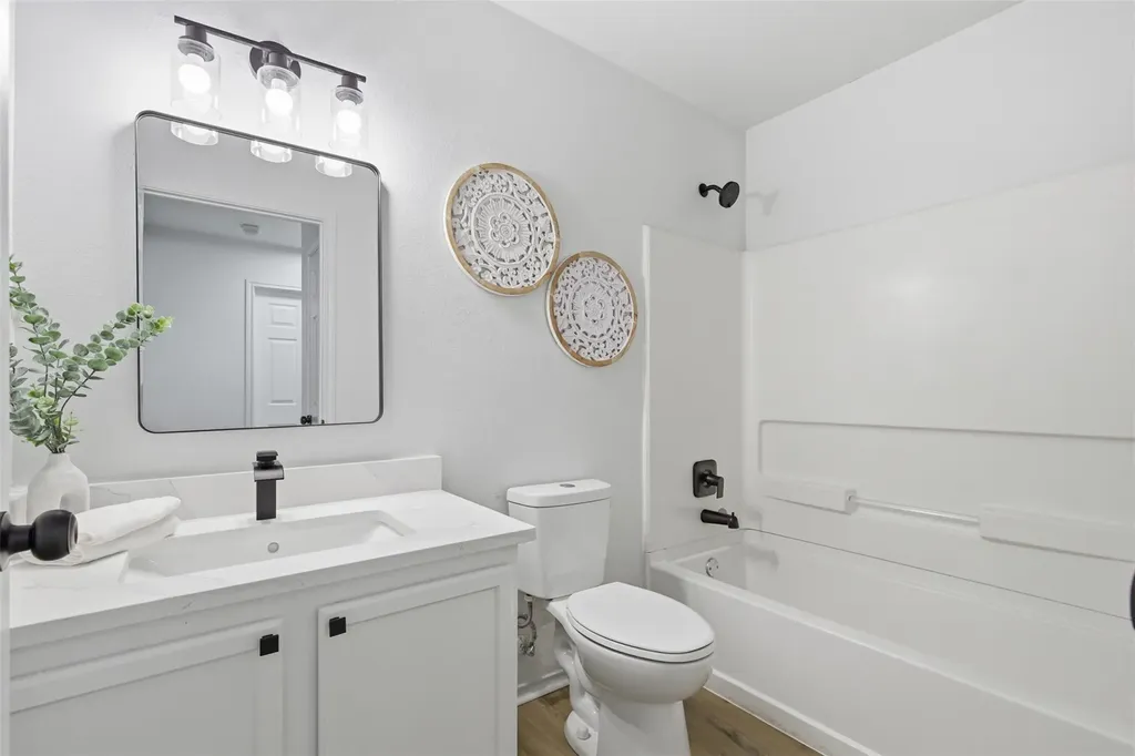 12720 La Paz Lane Del Valle TX 78617