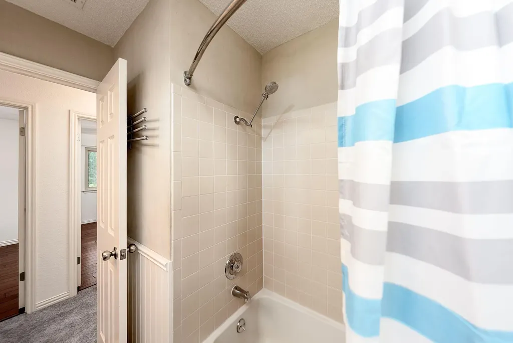 12609 Cantle Trail Austin TX 78727