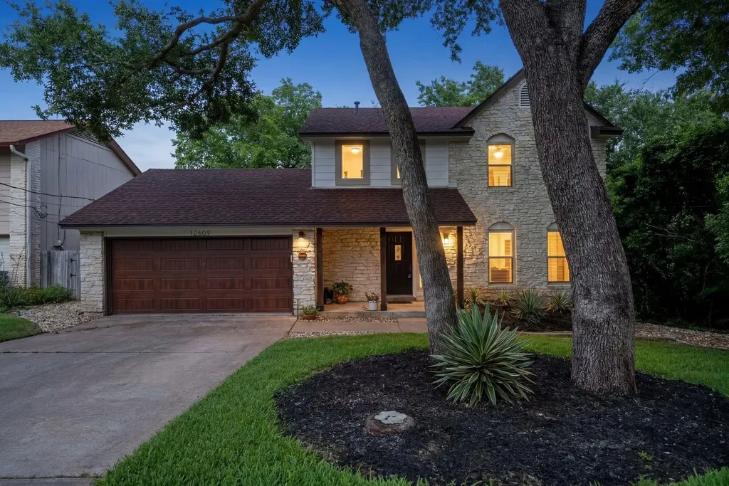 12609 Cantle Trail Austin TX 78727