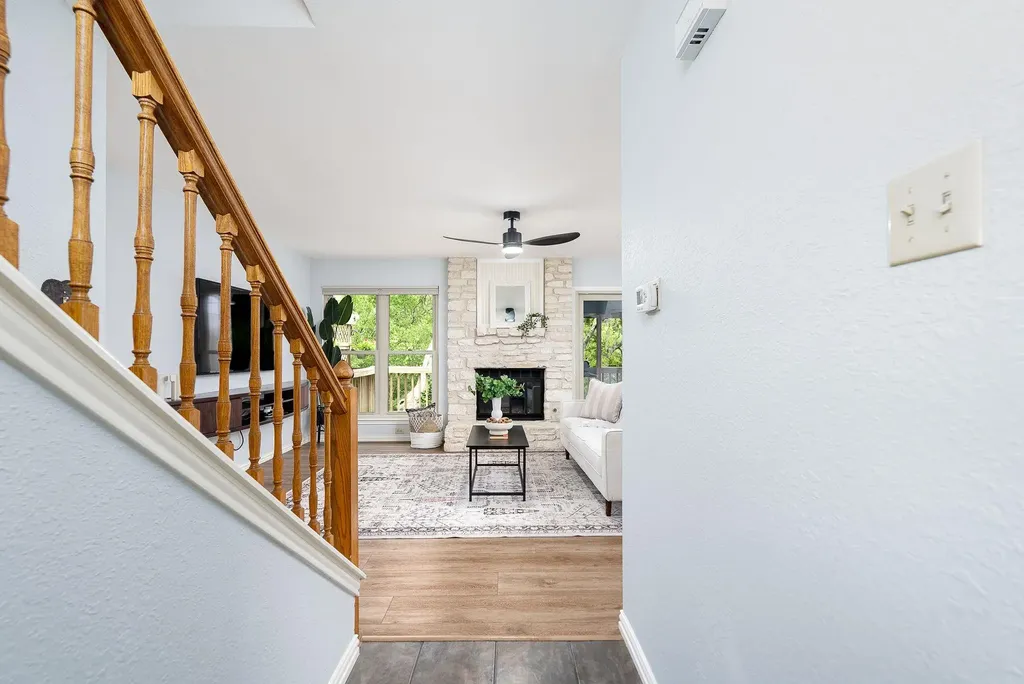 12609 Cantle Trail Austin TX 78727