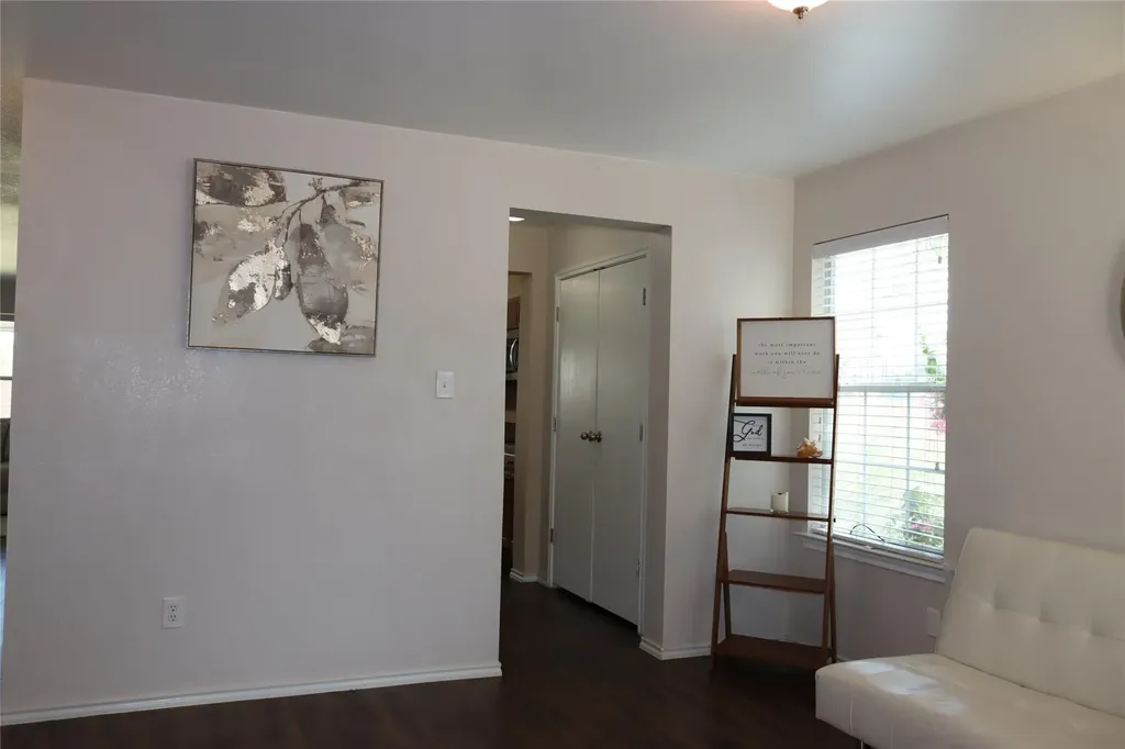 1910 Muscovy Cove Taylor TX 76574