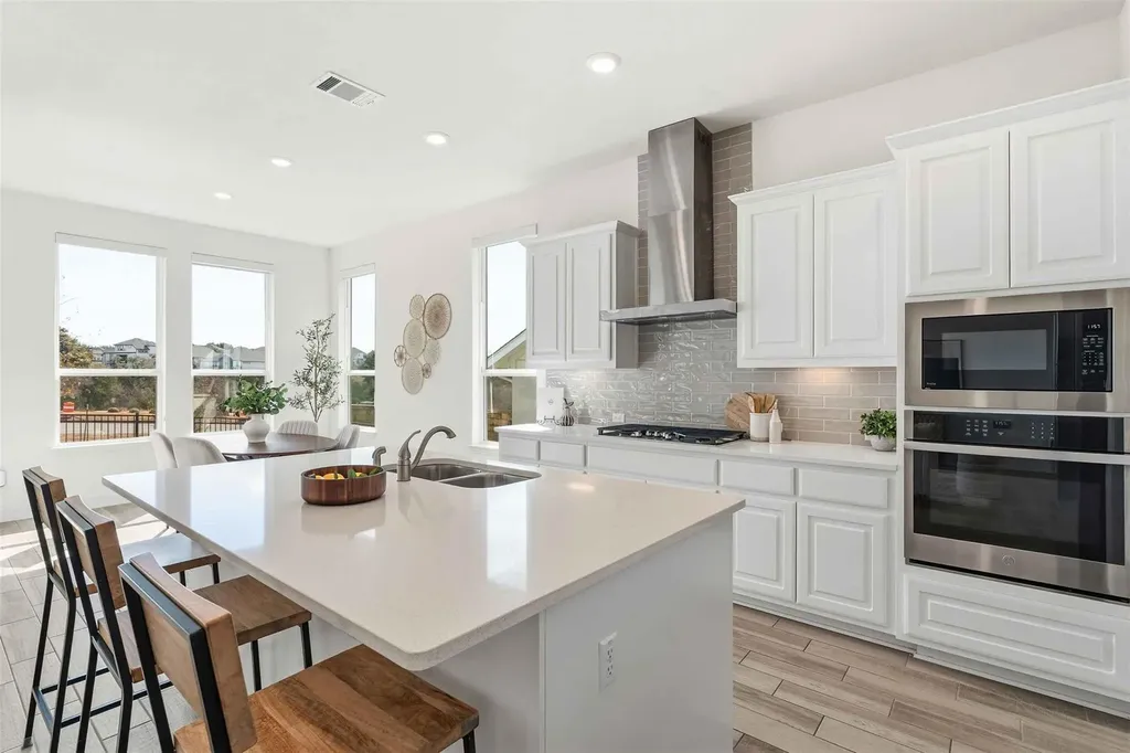 104 Corbin Avenue Georgetown TX 78628