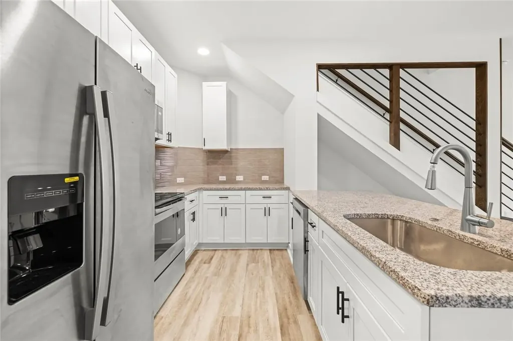 21201 Portsmouth #2 Cove Lago Vista TX 78645