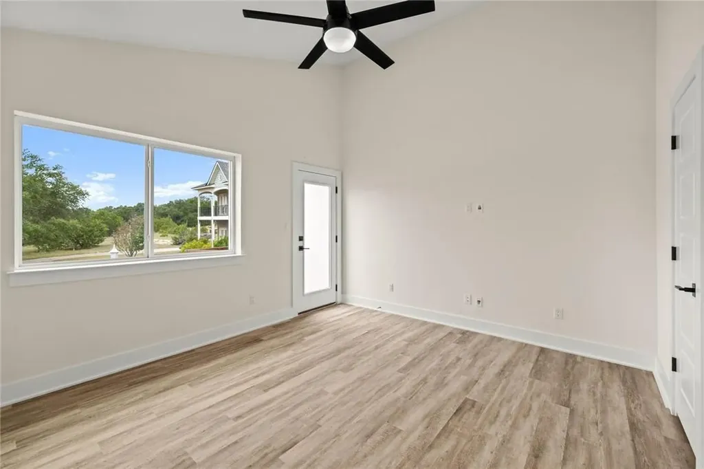 21201 Portsmouth #2 Cove Lago Vista TX 78645