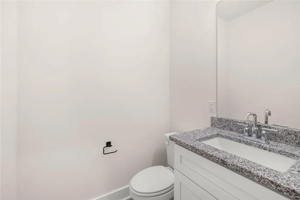 21201 Portsmouth #2 Cove Lago Vista TX 78645
