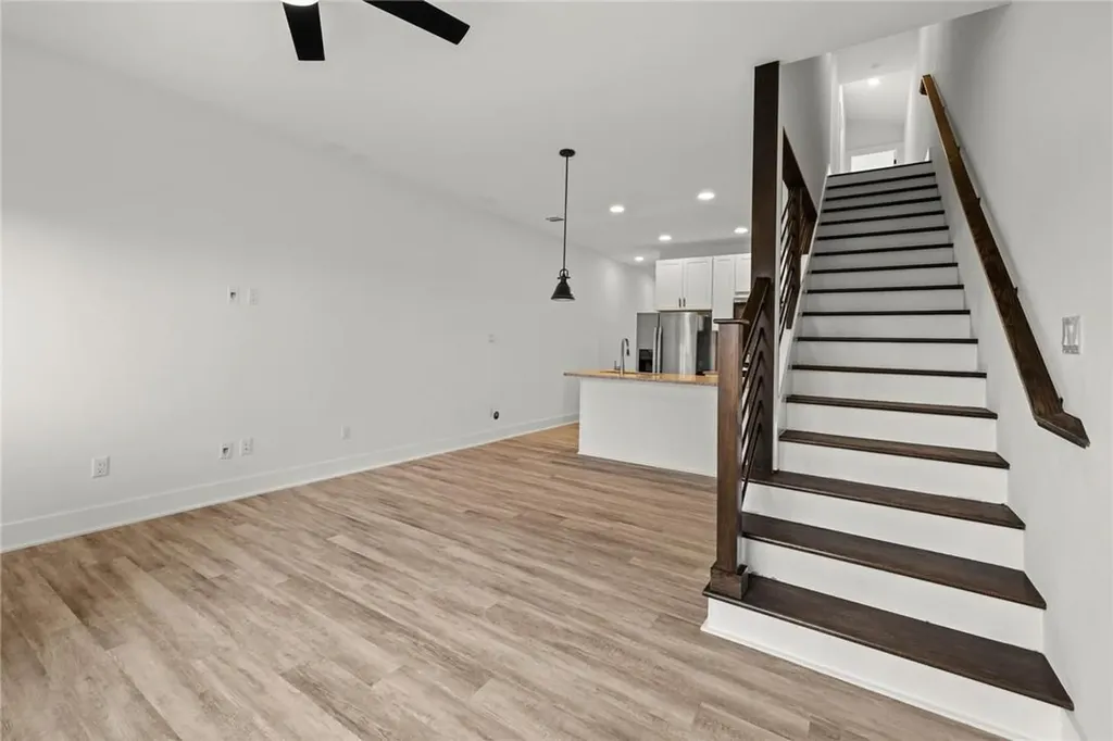 21201 Portsmouth #2 Cove Lago Vista TX 78645