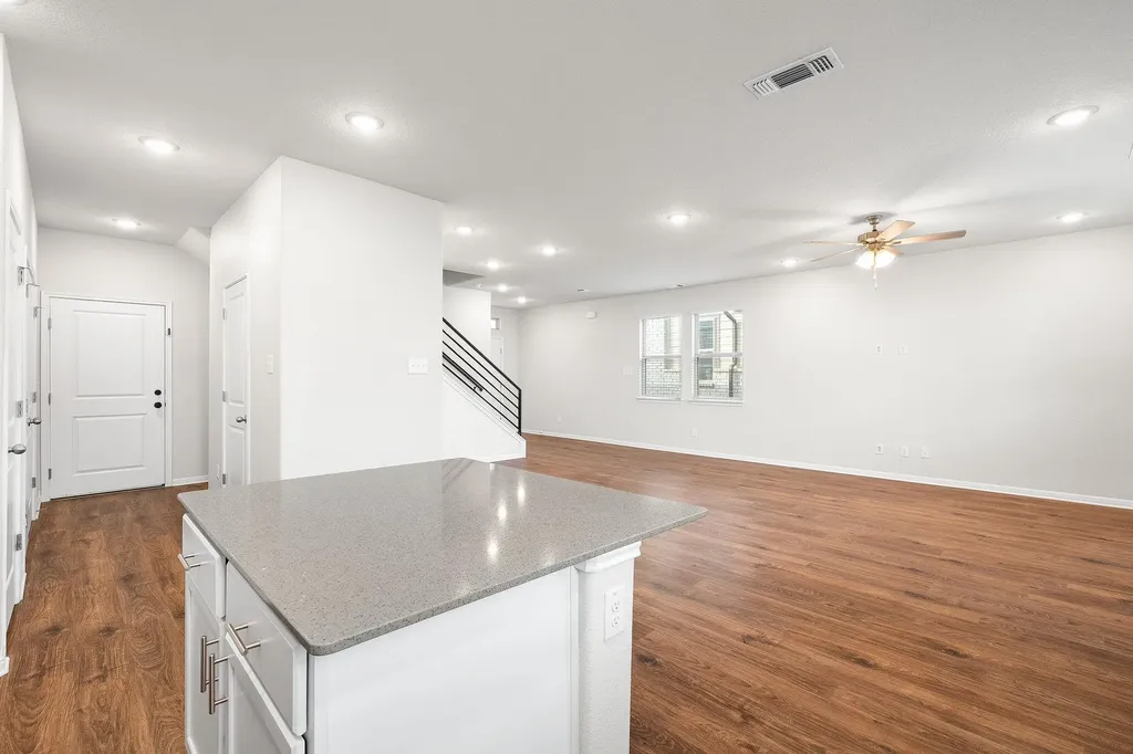 195 White Horses Drive Kyle TX 78640