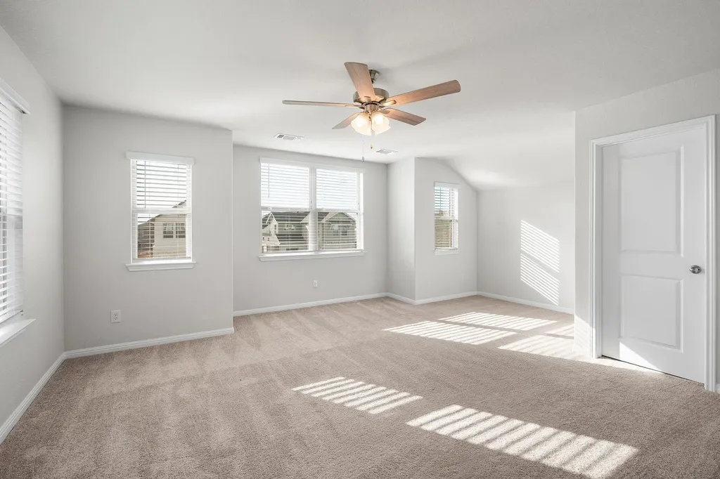 195 White Horses Drive Kyle TX 78640