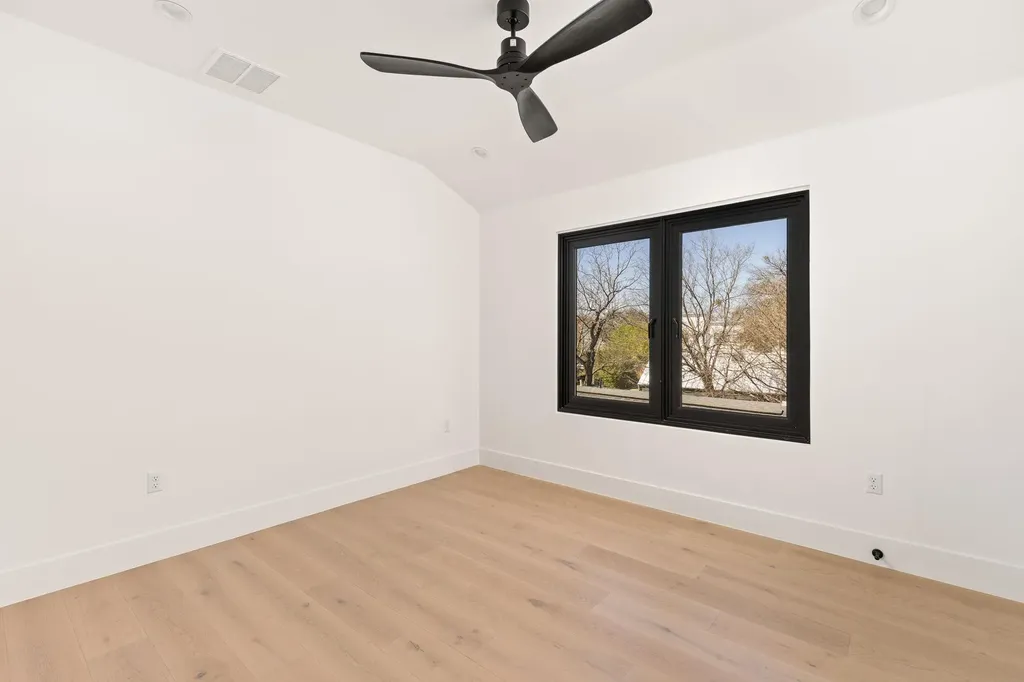 1610 Harvey Street Austin TX 78702