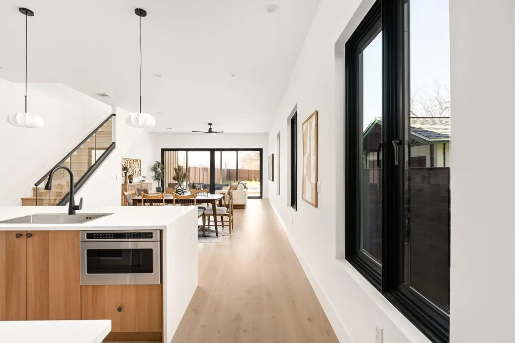 1610 Harvey Street Austin TX 78702